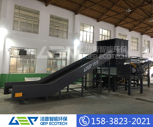 園林綠化垃圾破碎機(jī)設(shè)備項(xiàng)目,園林樹枝破碎處理設(shè)備案例