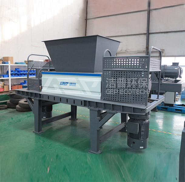 木材撕碎機(jī)