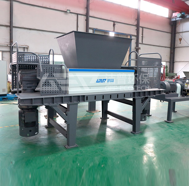 塑料撕碎機(jī)