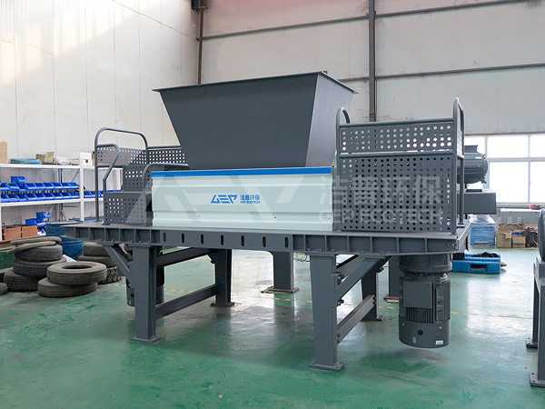 <a href=http://m.haidac.com/product/139.html target=_blank class=infotextkey>生活垃圾破碎機(jī)</a>