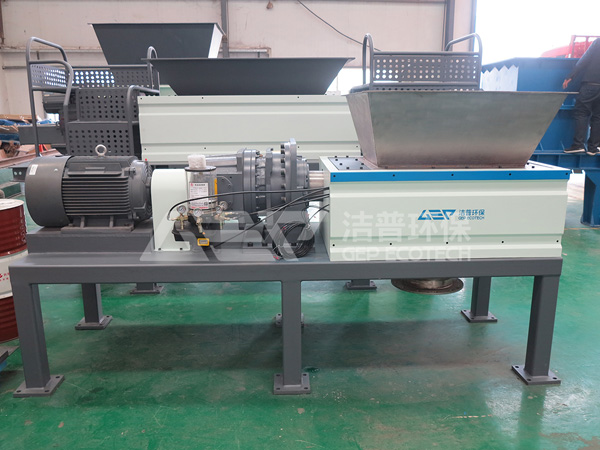 小型雙軸破碎機(jī)多少錢一臺(tái)