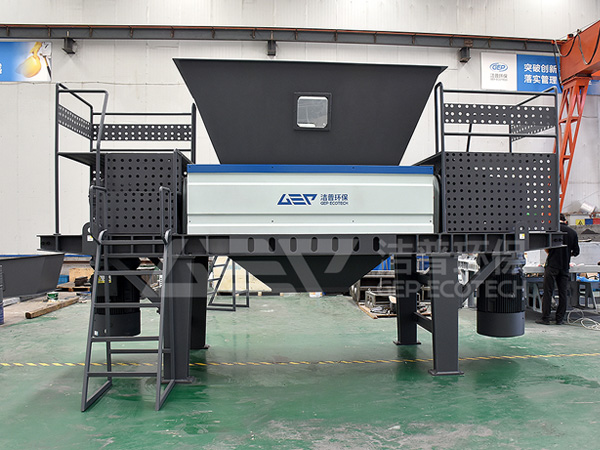 大件家具撕碎機(jī)設(shè)備