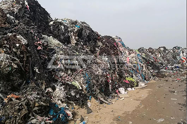 舊衣服破碎機(jī)多少錢(qián)一臺(tái)